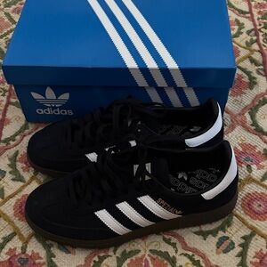 Adidas youth size 6 Black and White Spezial Sneakers